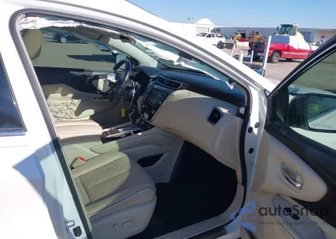 2019 Nissan Murano Platinum z USA, uszkodzony, nr VIN 5N1AZ2MJ1KN112493